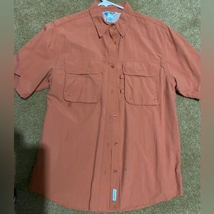 Magellan sportswear nylon shirt. Size medium.